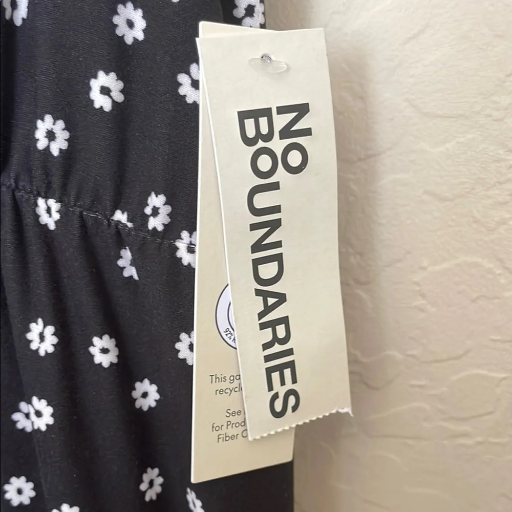 Black and White Polka Dot Dress - Picture 3 of 4